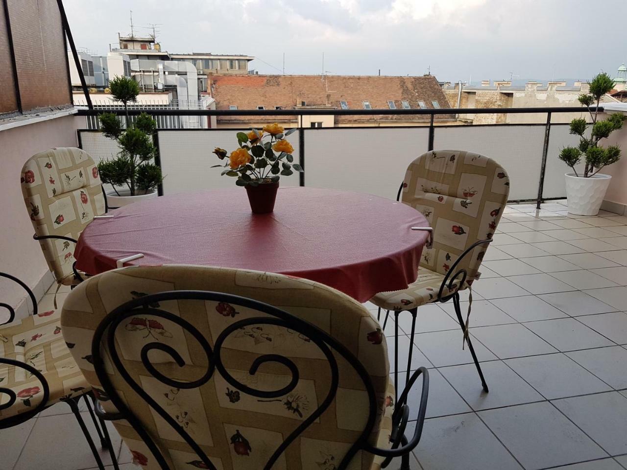 Jolie Apartment เบลเกรด ภายนอก รูปภาพ